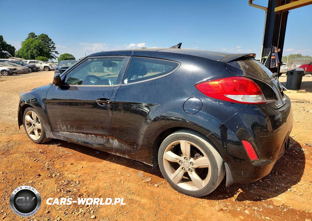 2012 Hyundai Veloster Base VIN:KMHTC6AD4CU072093 - 2
