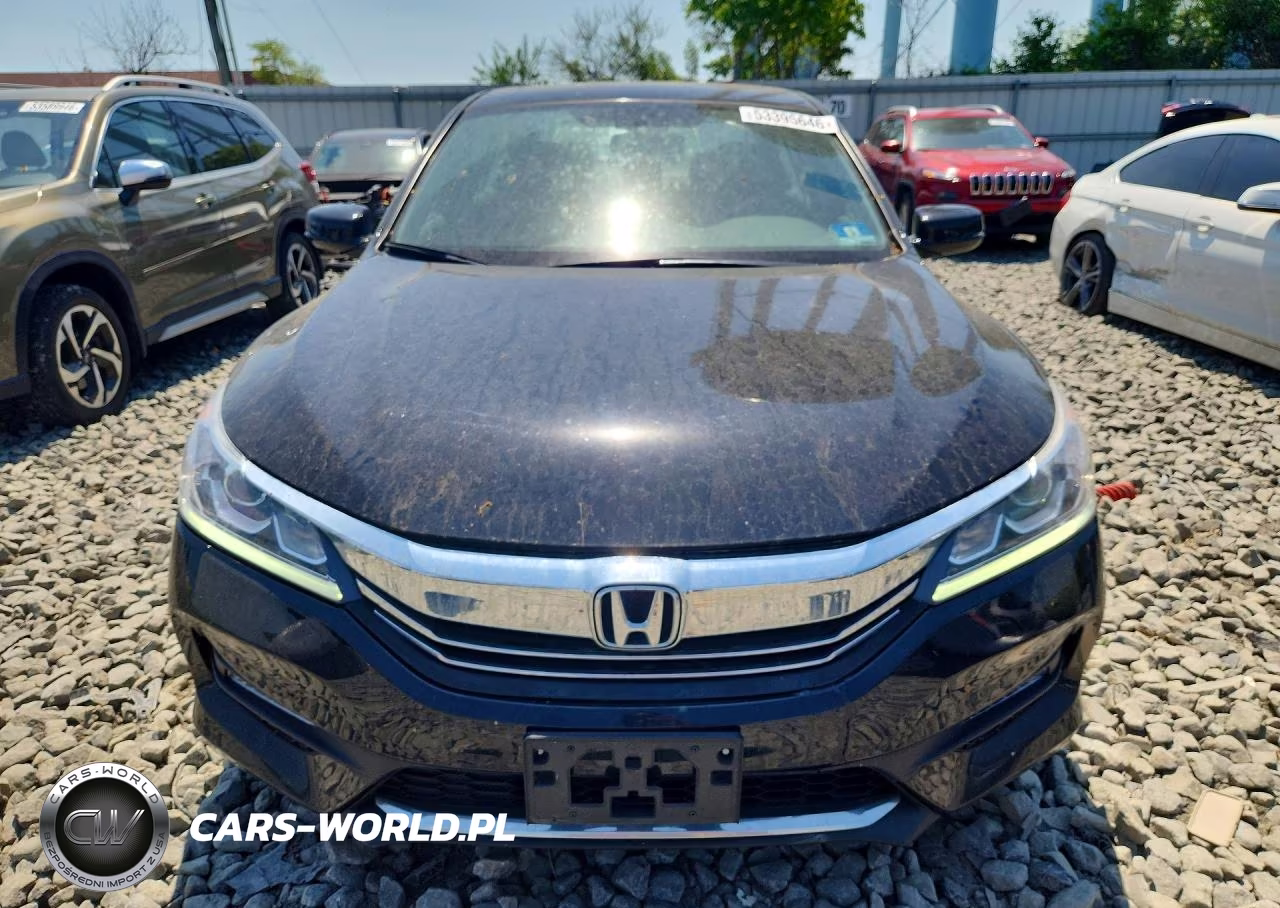 2017 Honda Accord Ex VIN:1HGCR2F72HA123454 - 5
