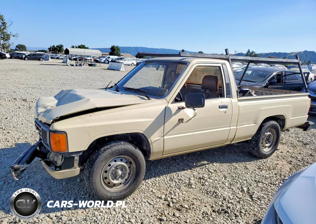 1986 Toyota Pickup Base