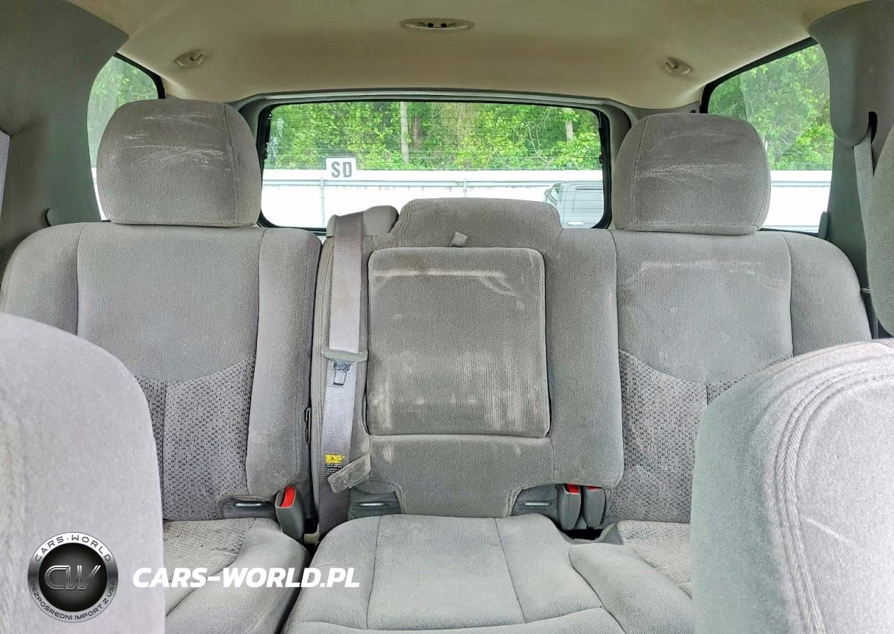 2003 Chevrolet Tahoe K1500 VIN:1GNEK13V73J307605 - 10