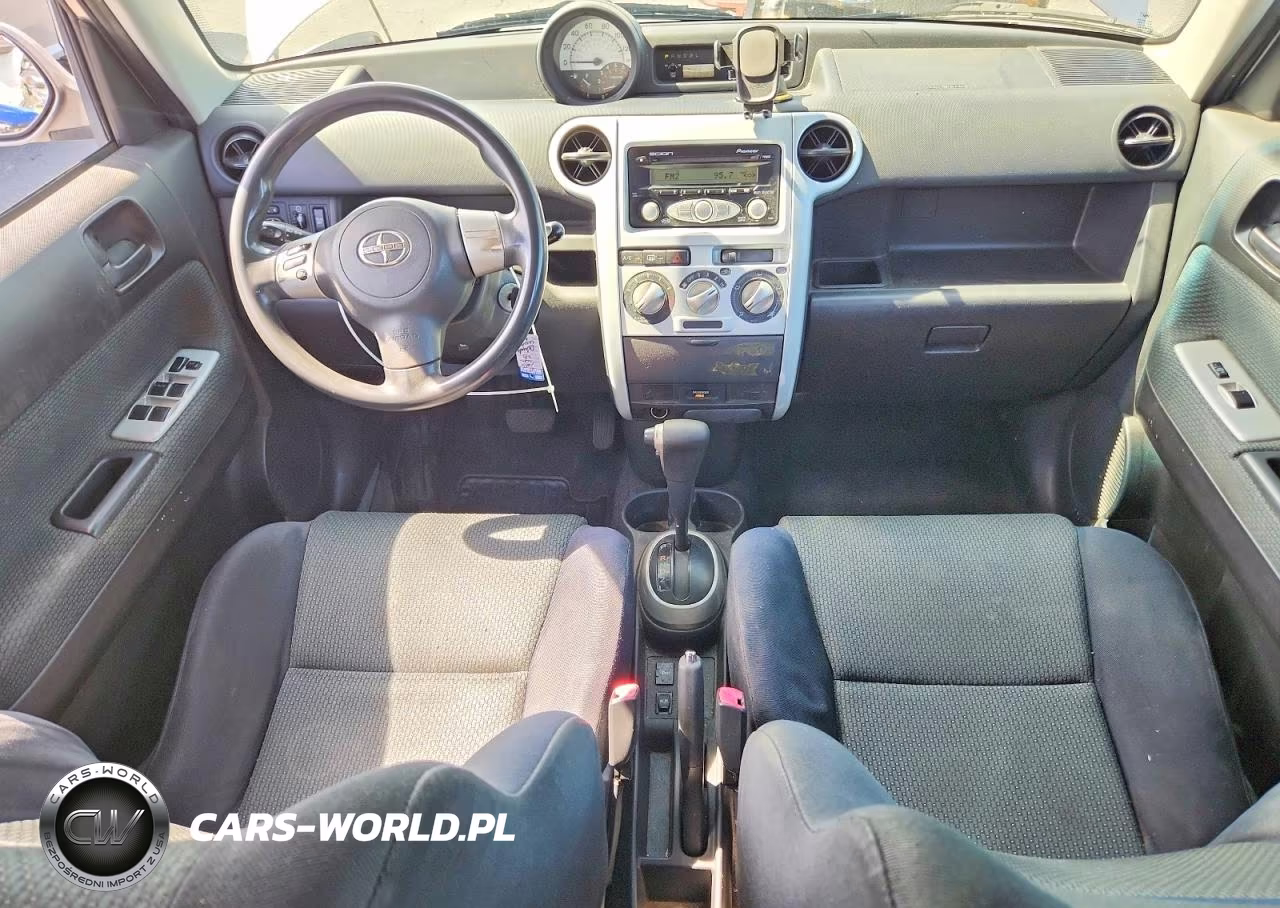 2006 Toyota Scion Xb VIN:JTLKT324464119158 - 8