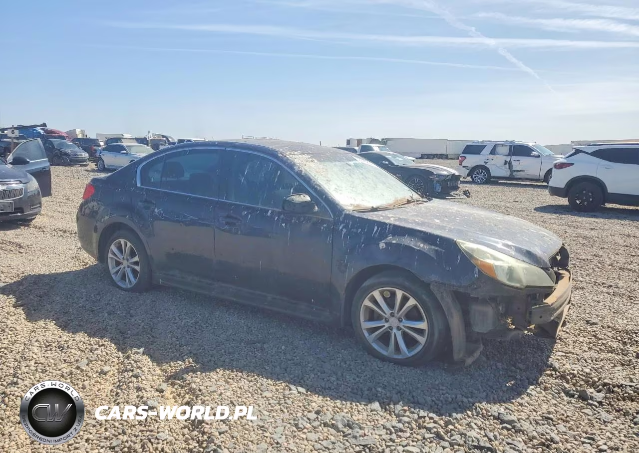 2014 Subaru Legacy 2.5I Premium VIN:4S3BMBD65E3015834 - 4