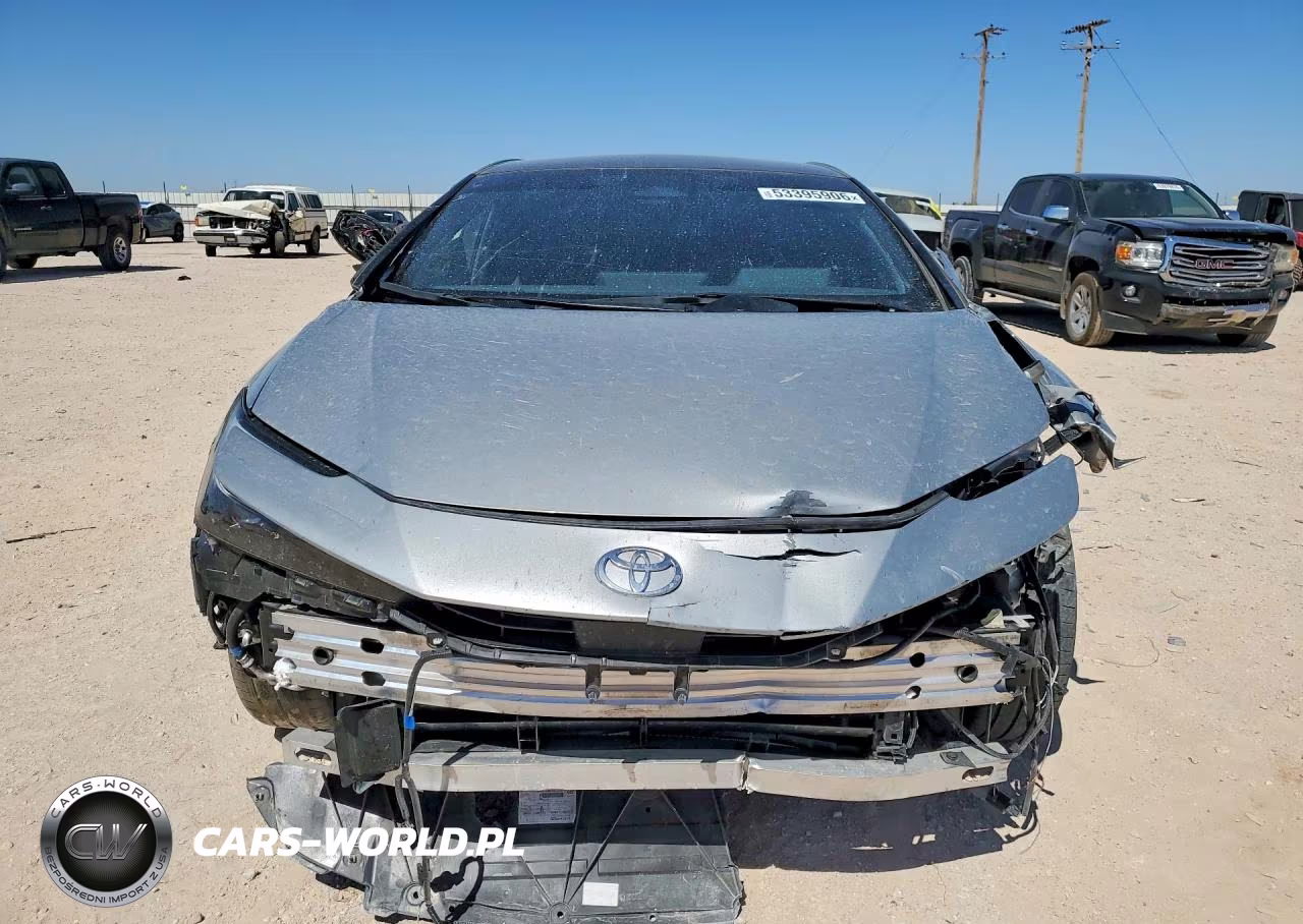2024 Toyota Prius Prime Xse VIN:JTDACACU3R3020044 - 5