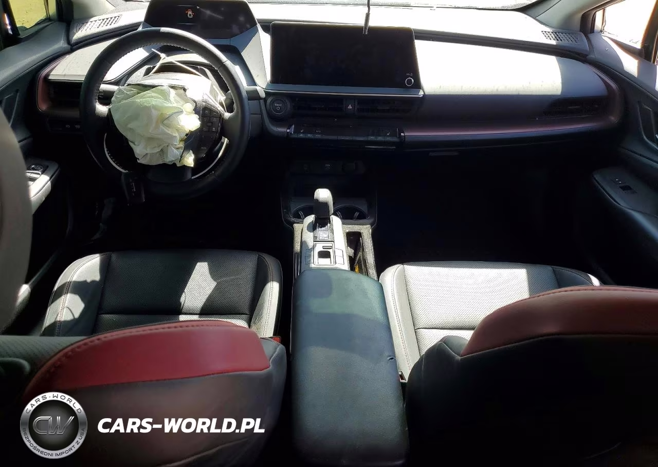 2024 Toyota Prius Prime Xse VIN:JTDACACU3R3020044 - 8