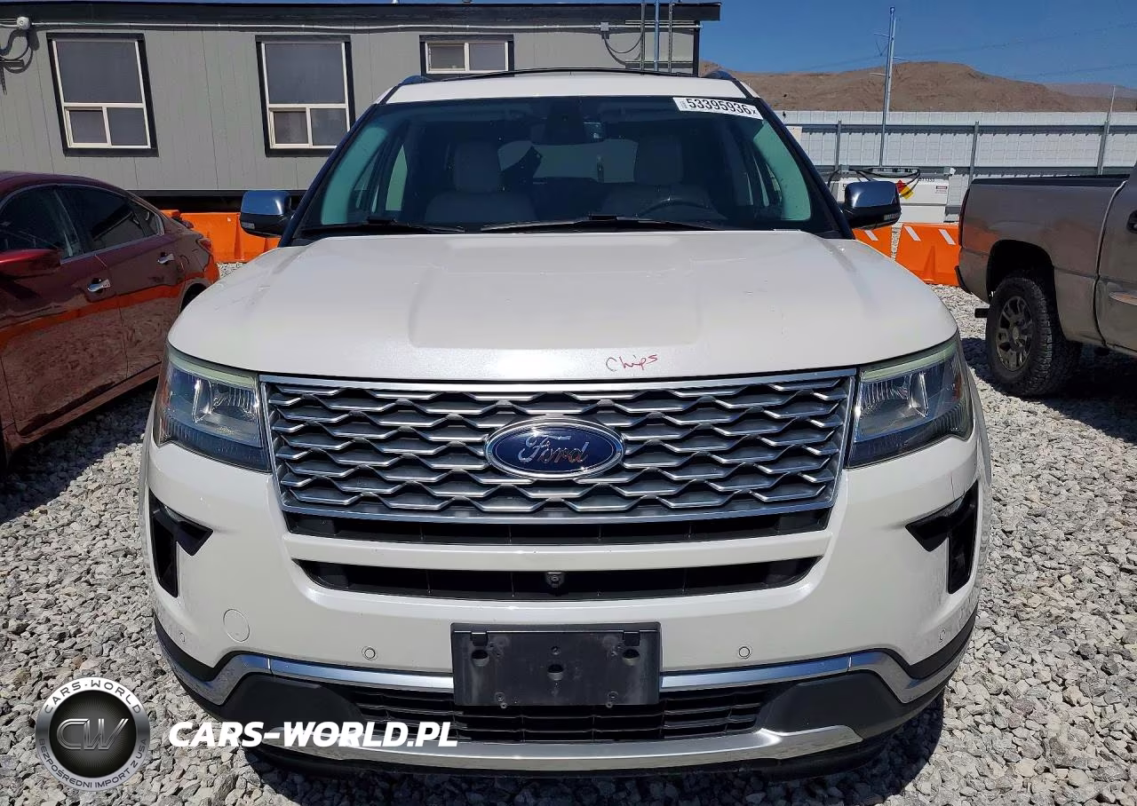 2018 Ford Explorer Platinum VIN:1FM5K8HT4JGC96383 - 5