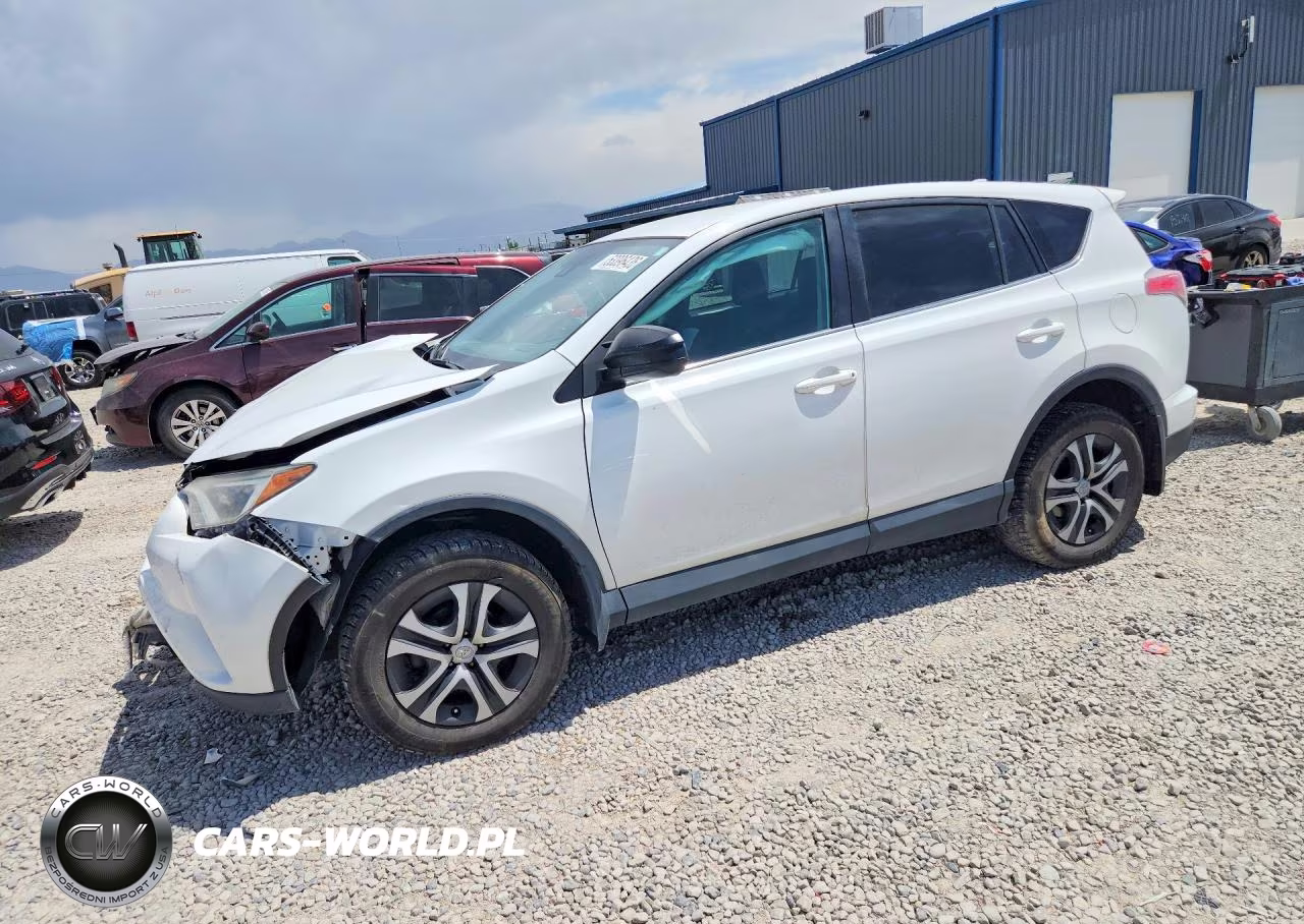 2018 Toyota Rav4 Le – zdjęcie 1 z 12