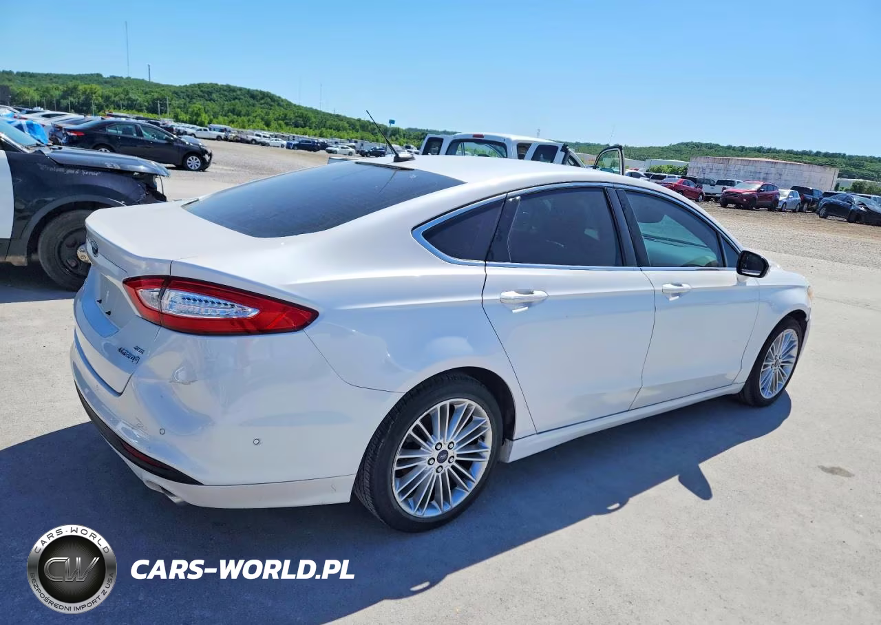 2014 Ford Fusion Se Hybrid VIN:3FA6P0LU7ER298385 - 3