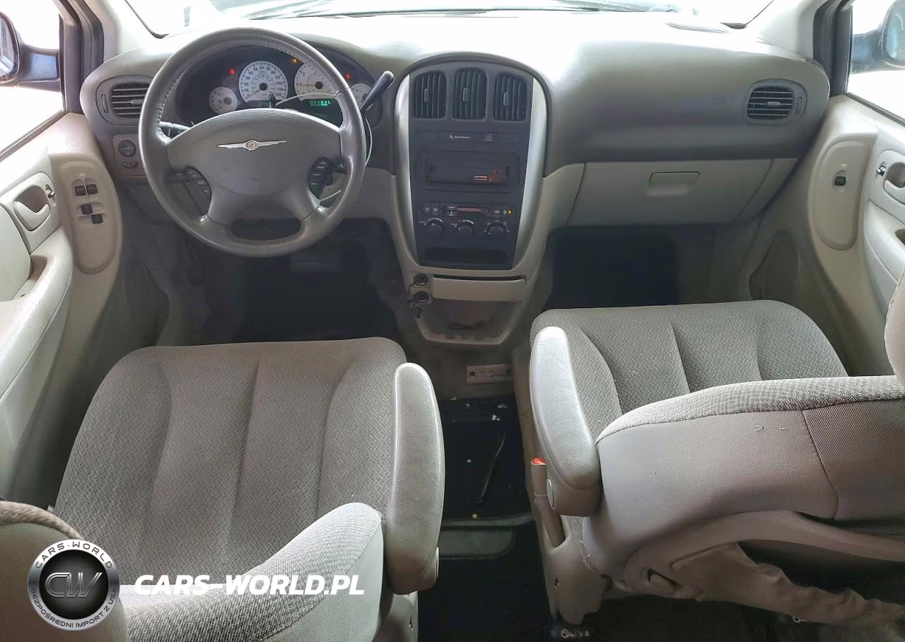 2005 Chrysler Town & Country Touring VIN:2C4GP54L95R209200 - 8