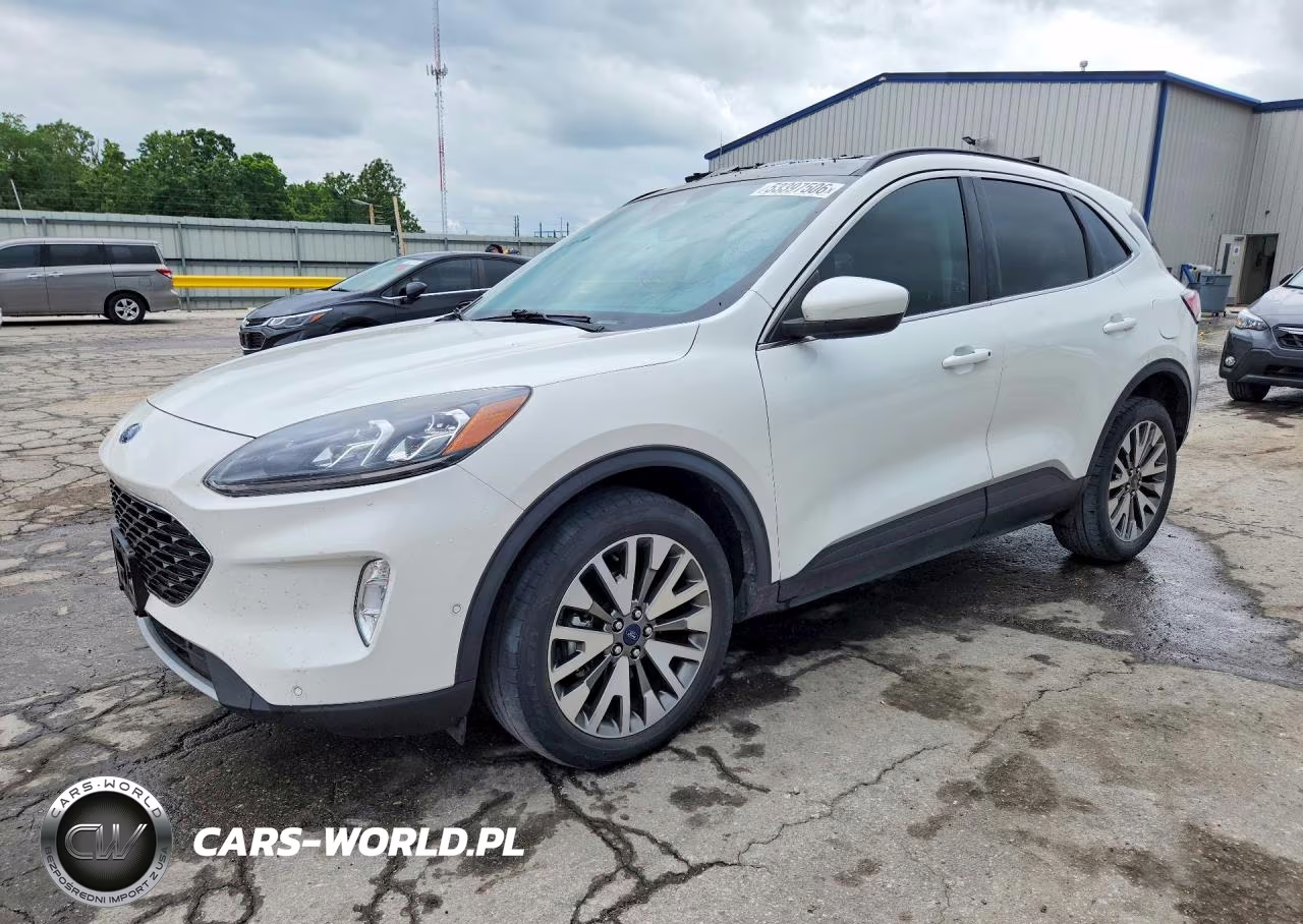2021 Ford Escape Titanium – zdjęcie 1 z 13