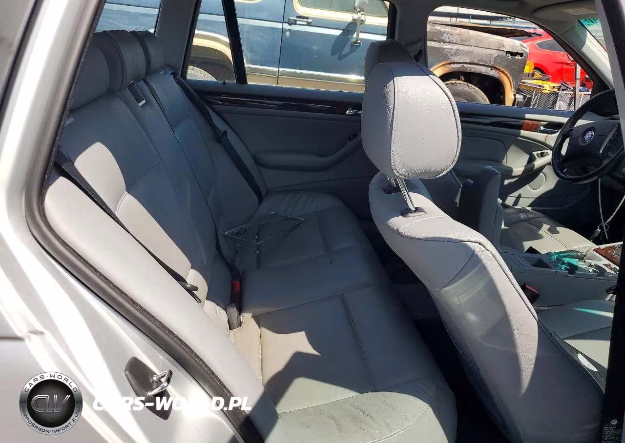 2004 BMW 325 Xit VIN:WBAEP33444PF04212 - 10