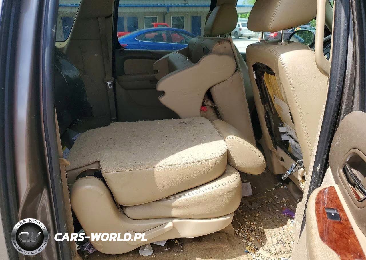 2011 Chevrolet Suburban K1500 Lt VIN:1GNSKJE37BR305318 - 11