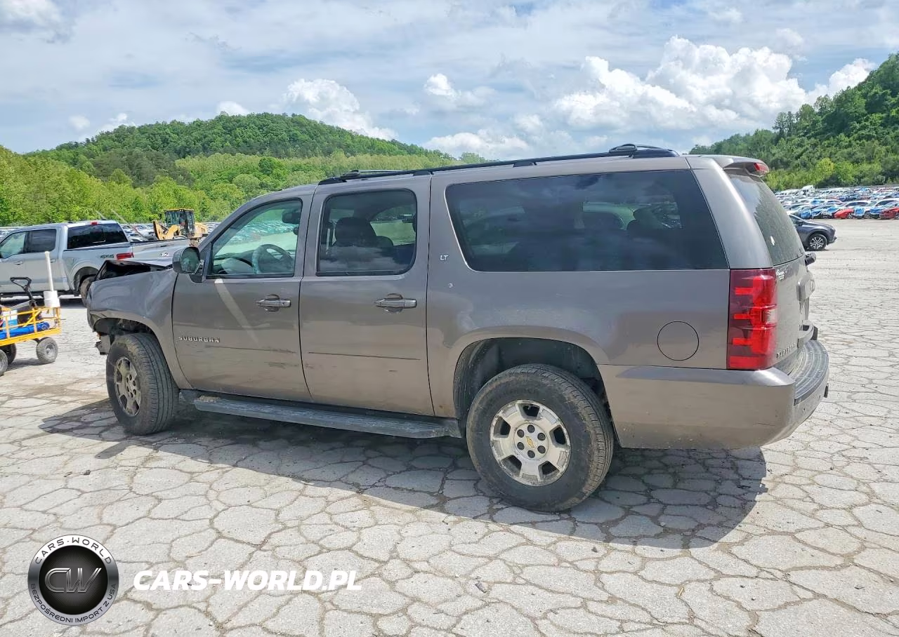 2011 Chevrolet Suburban K1500 Lt VIN:1GNSKJE37BR305318 - 2