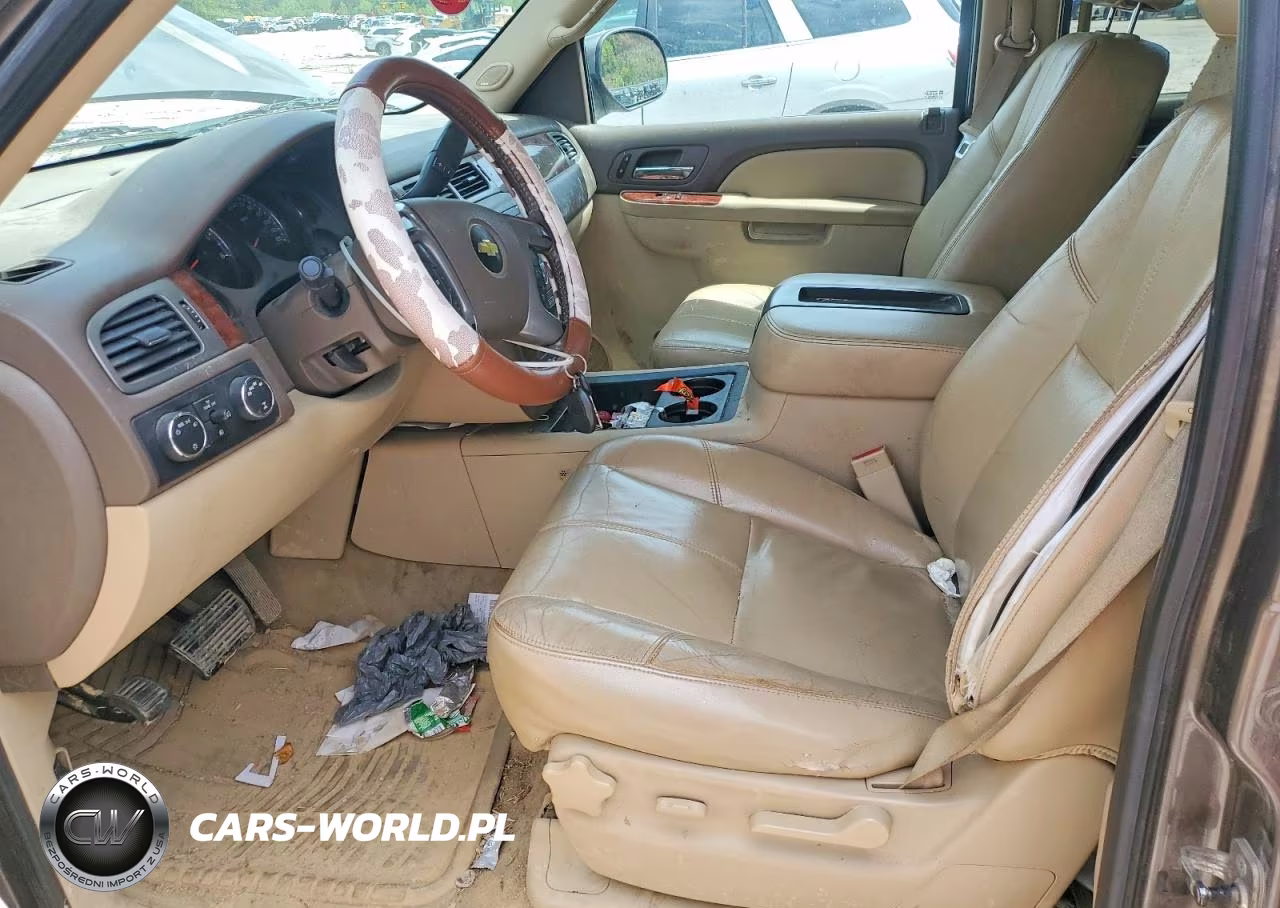 2011 Chevrolet Suburban K1500 Lt VIN:1GNSKJE37BR305318 - 7