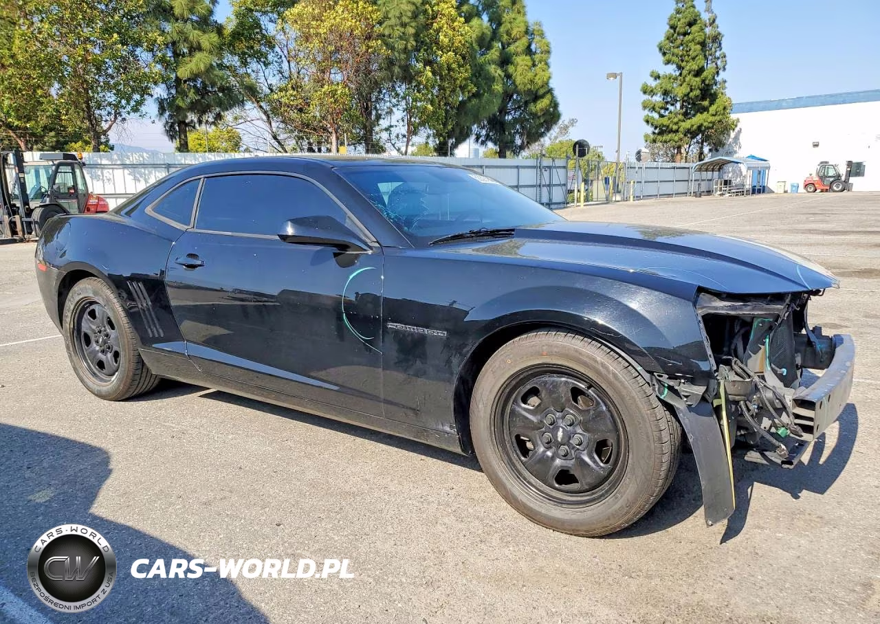 2013 Chevrolet Camaro Ls VIN:2G1FA1E34D9187201 - 4