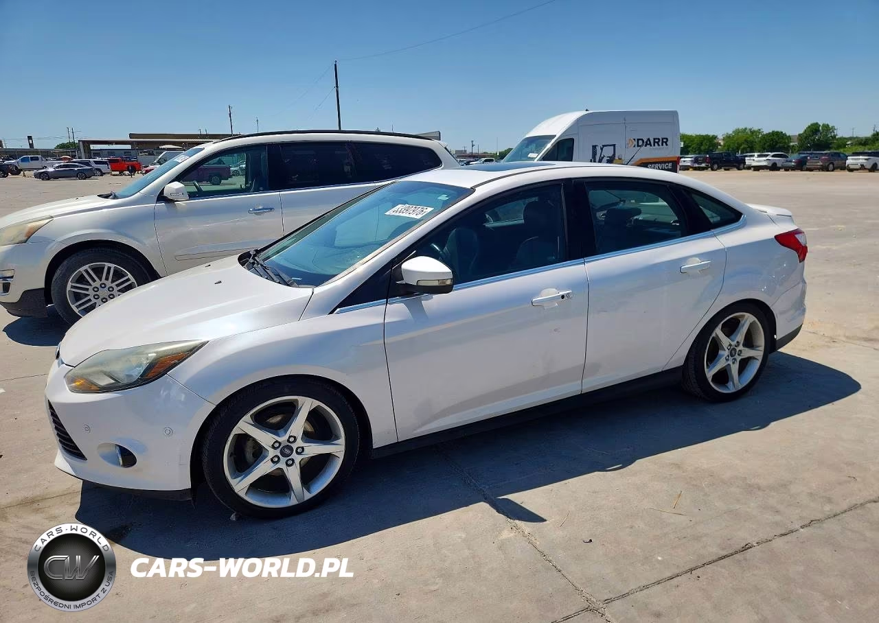 2014 Ford Focus Titanium – zdjęcie 1 z 12