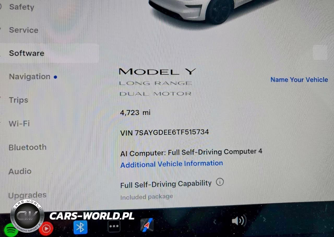 2026 Tesla Model Y VIN:7SAYGDEE6TF515734 - 9