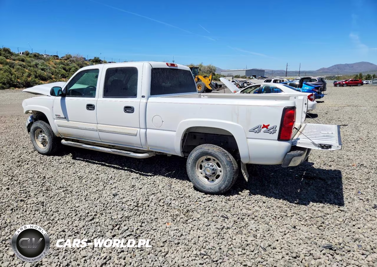 2005 Chevrolet Silverado K2500 Heavy Duty VIN:1GCHK232X5F900415 - 2