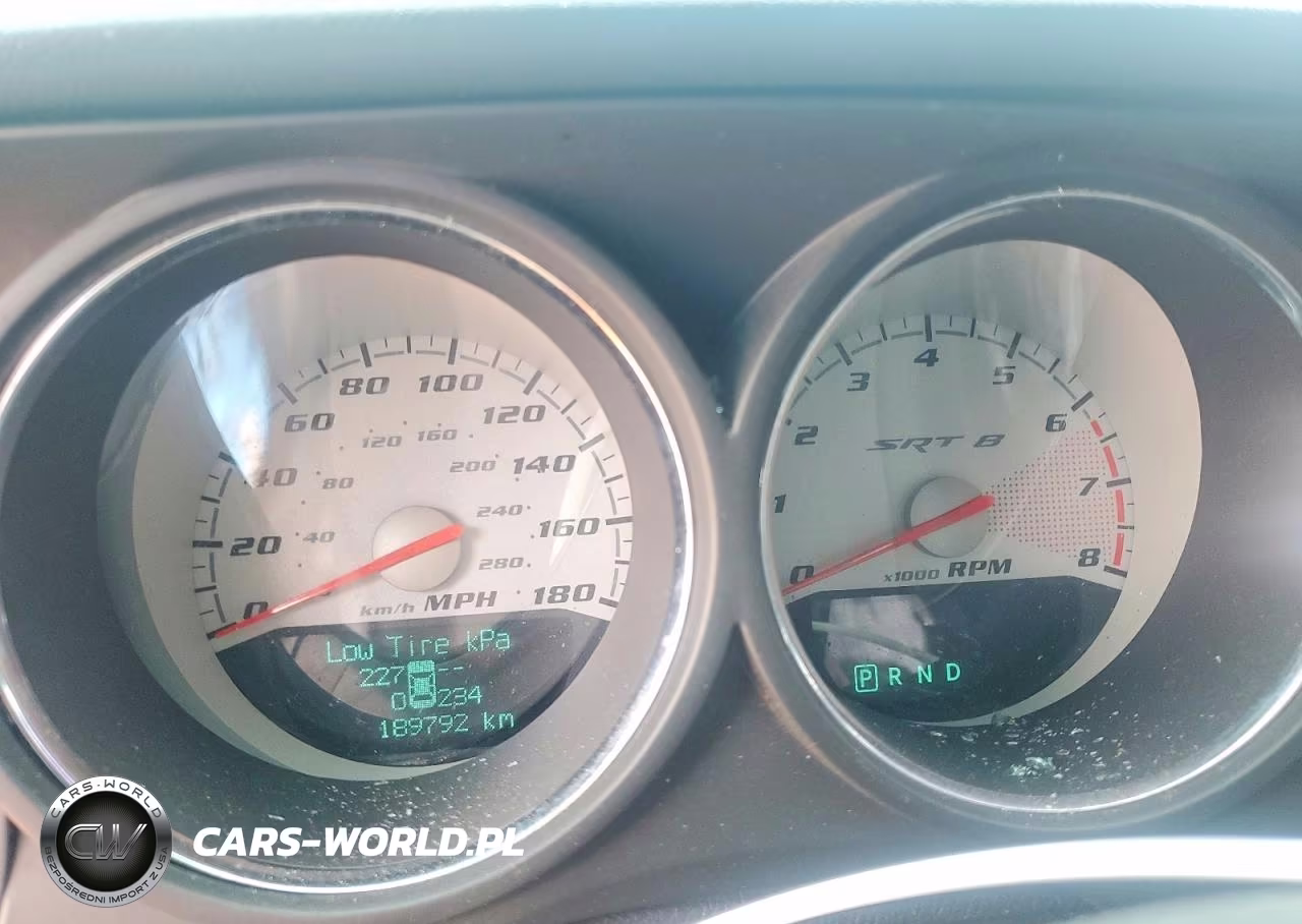 2009 Dodge Challenger Srt-8 VIN:2B3LJ74W19H635532 - 9