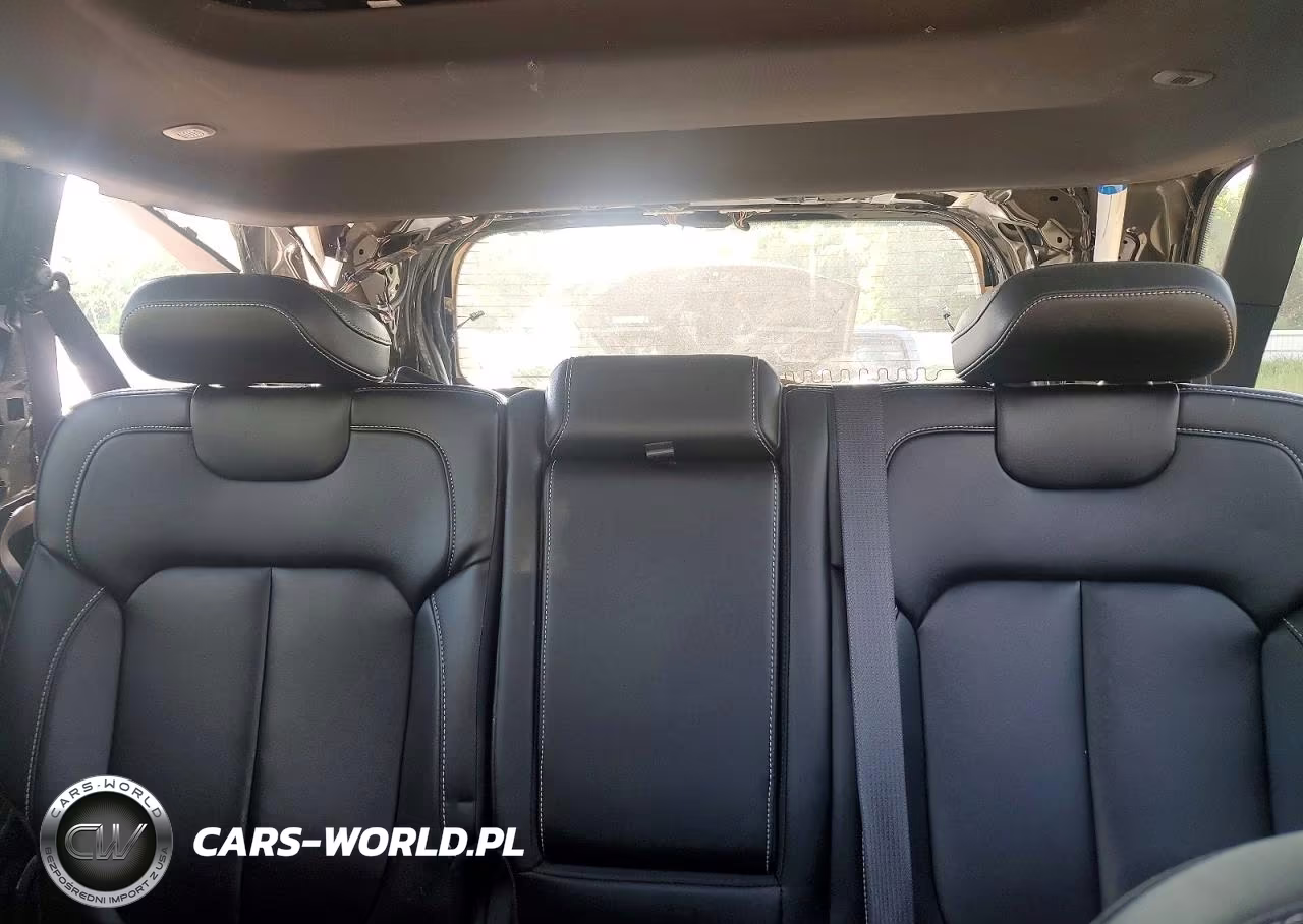 2025 Jeep Grand Cherokee Limited VIN:1C4RJGBG2SC284319 - 10