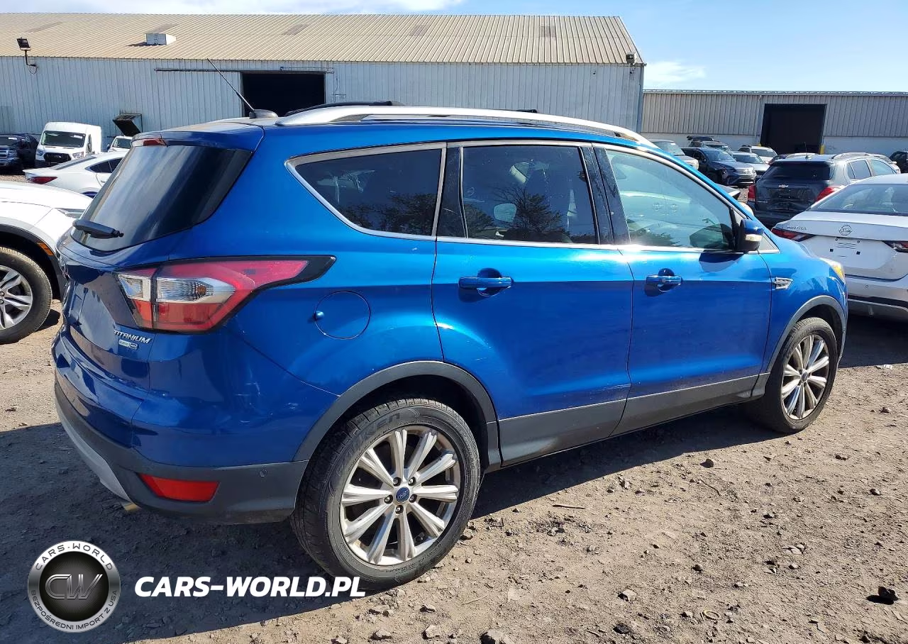 2017 Ford Escape Titanium VIN:1FMCU9JD7HUC21683 - 3