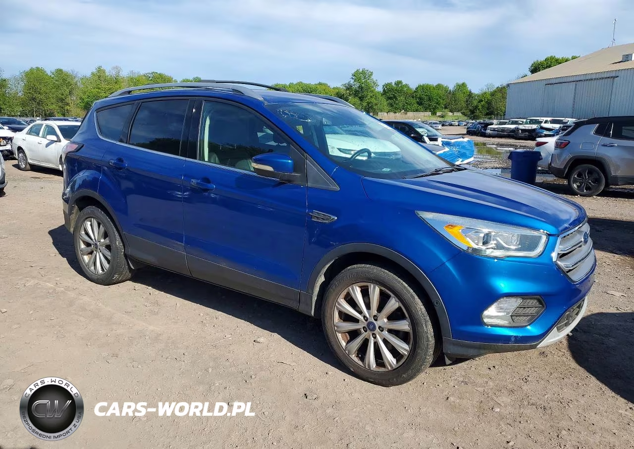 2017 Ford Escape Titanium VIN:1FMCU9JD7HUC21683 - 4