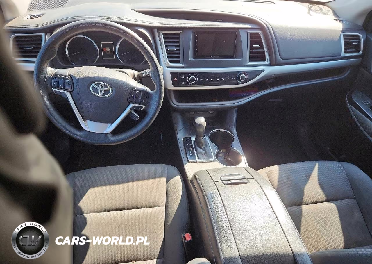 2017 Toyota Highlander Le VIN:5TDZZRFH3HS204802 - 8