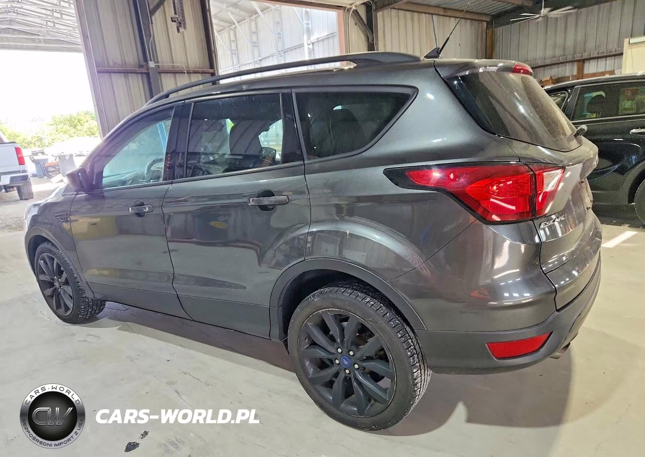 2019 Ford Escape Se VIN:1FMCU0GD2KUB10632 - 2