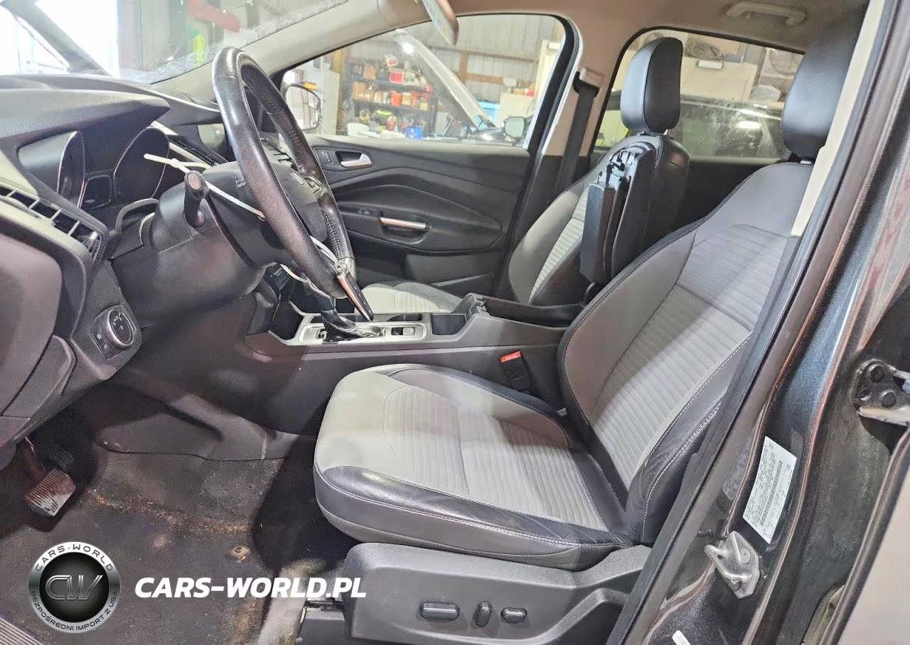 2019 Ford Escape Se VIN:1FMCU0GD2KUB10632 - 7