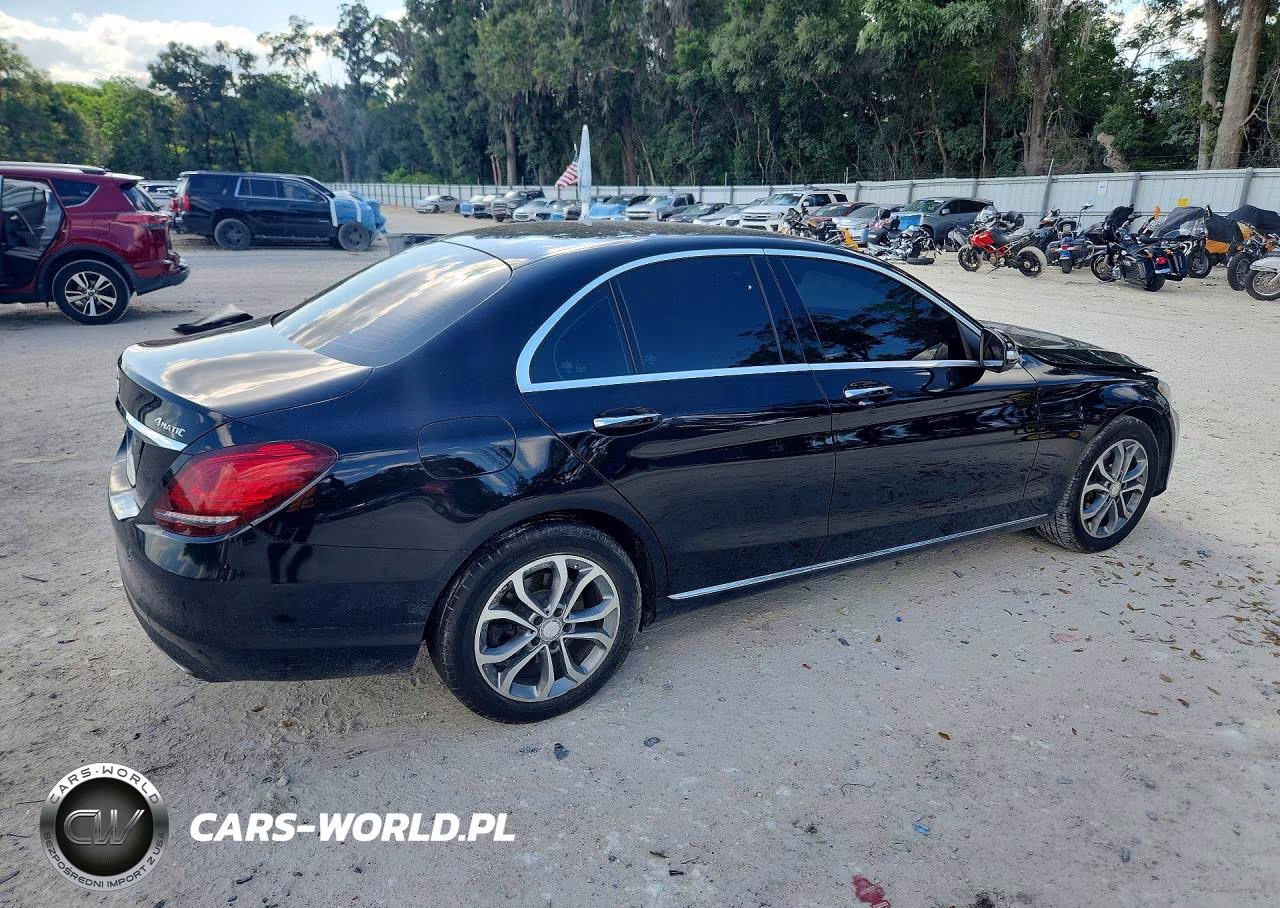2015 Mercedes-Benz C 300 4Matic VIN:55SWF4KB6FU042373 - 3