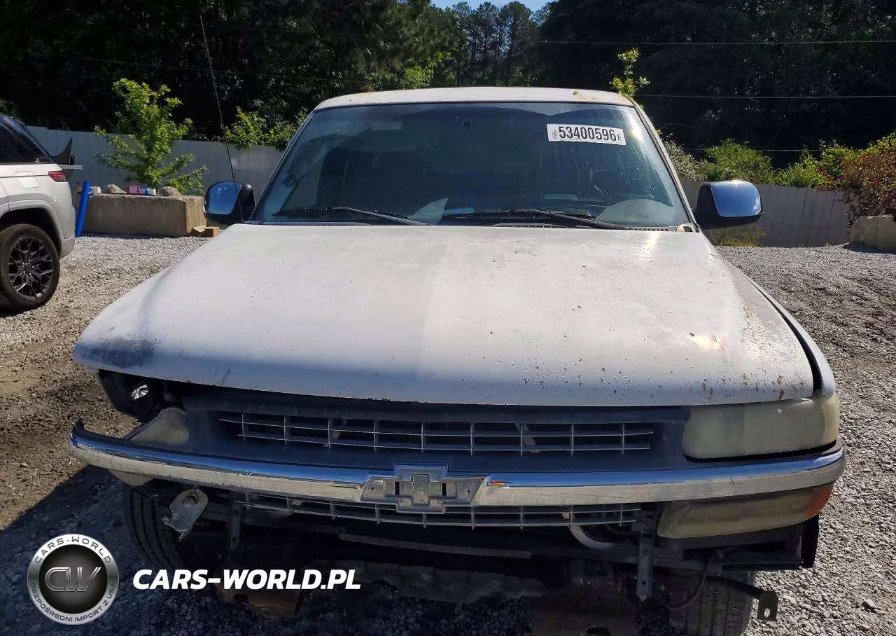 2001 Chevrolet Silverado C1500 VIN:2GCEC19V711133152 - 5