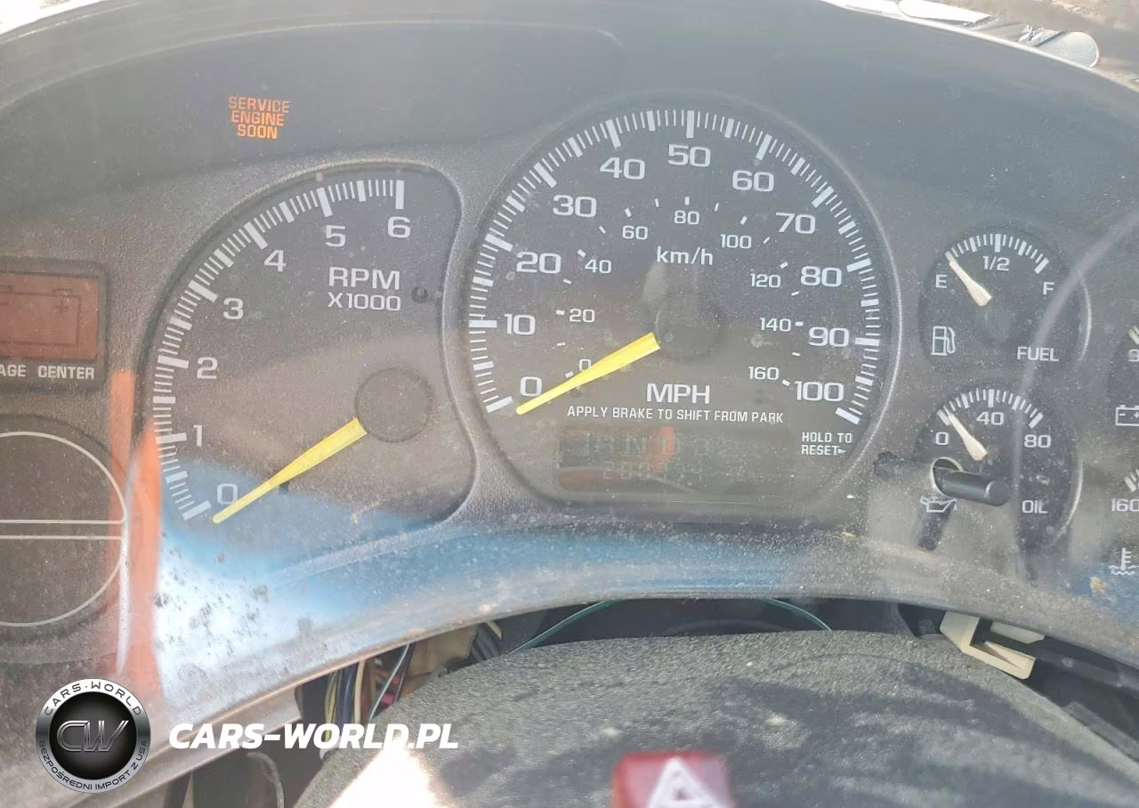 2001 Chevrolet Silverado C1500 VIN:2GCEC19V711133152 - 9