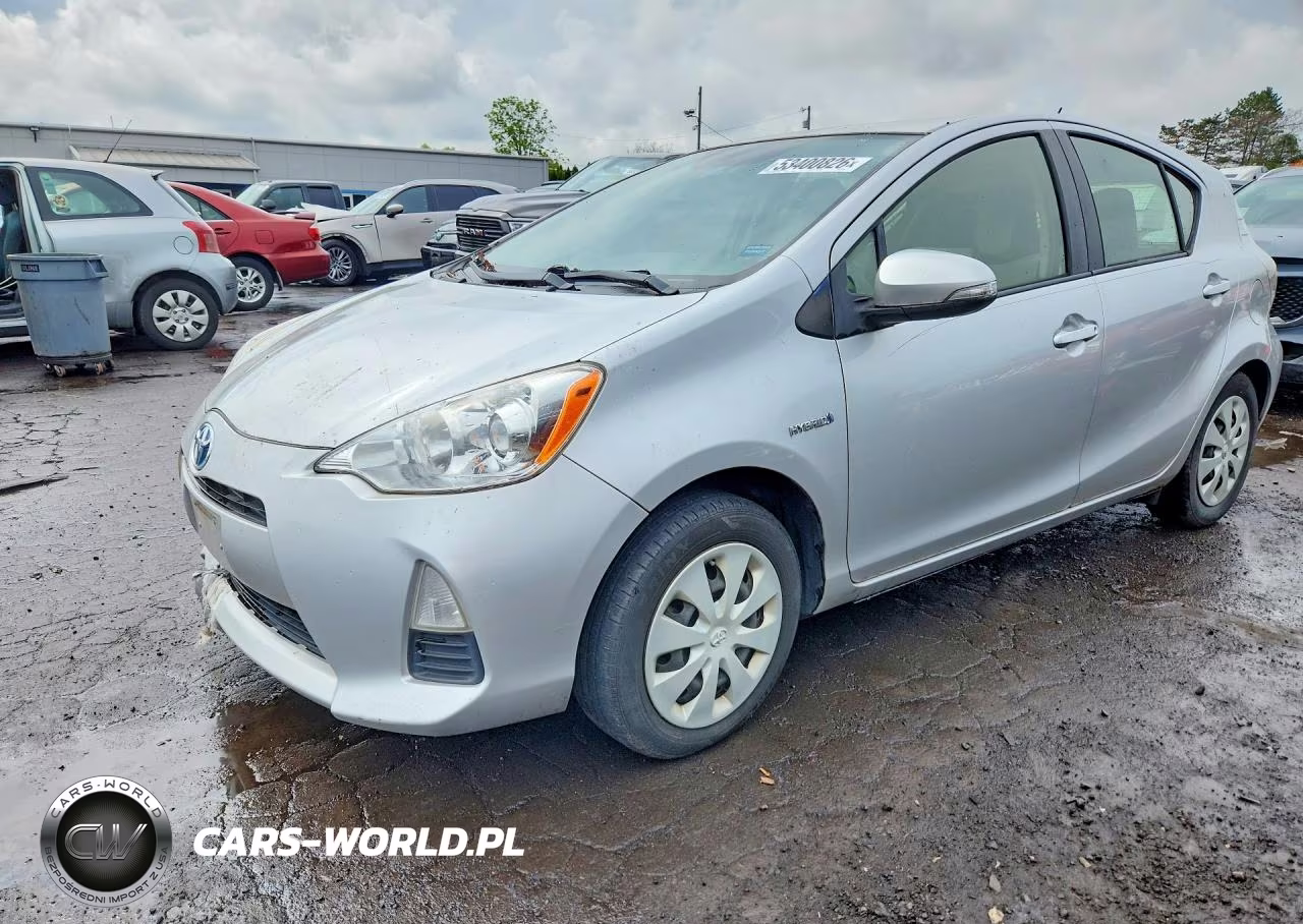 2014 Toyota Prius C One