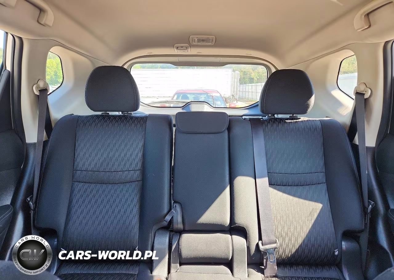 2018 Nissan Rogue S VIN:KNMAT2MT4JP609998 - 10