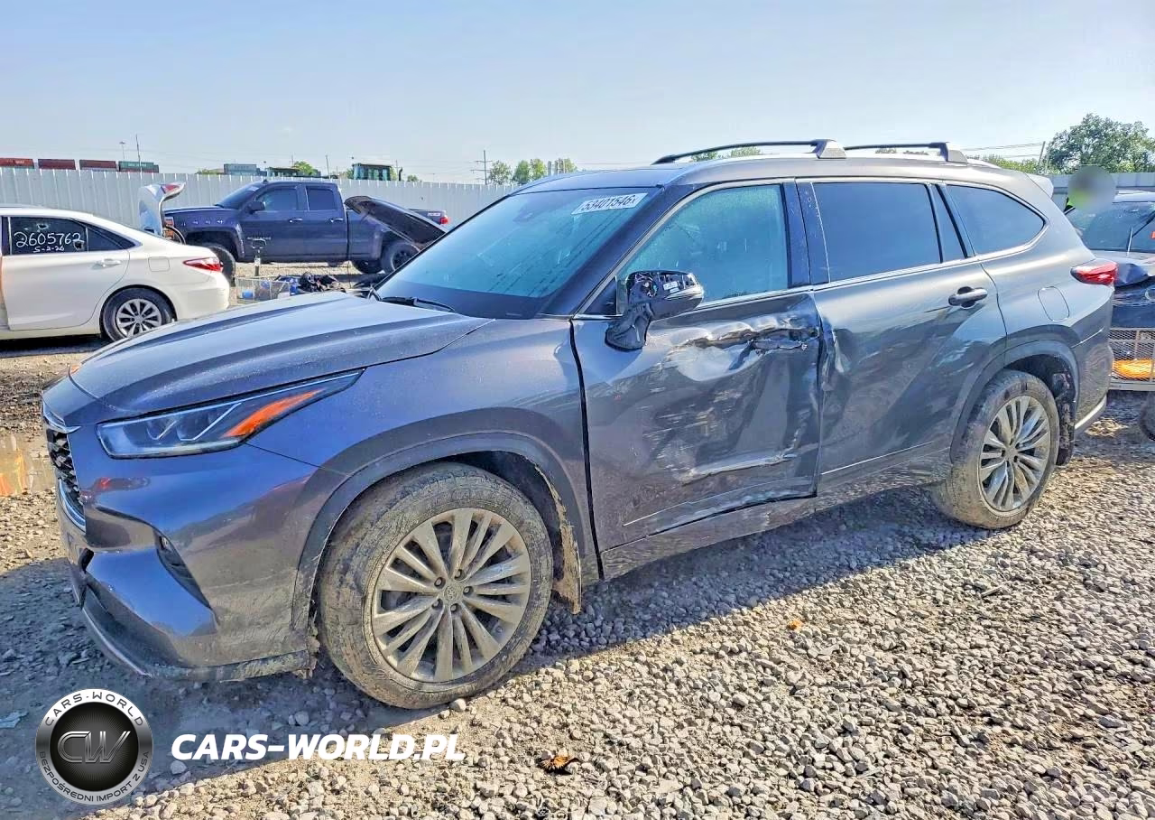 2022 Toyota Highlander Platinum – zdjęcie 1 z 13