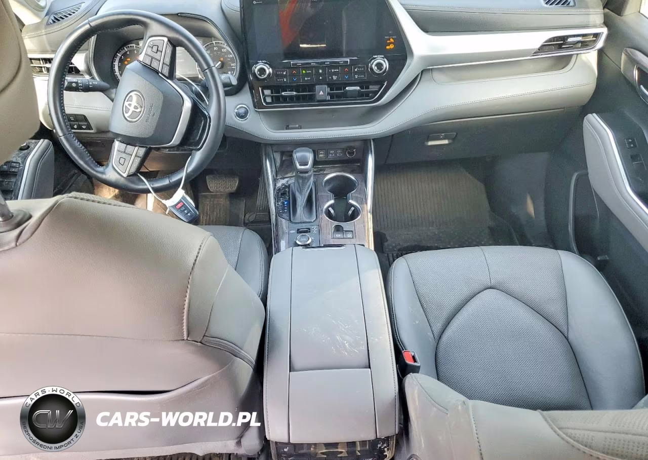 2022 Toyota Highlander Platinum VIN:5TDFZRBHXNS196413 - 8