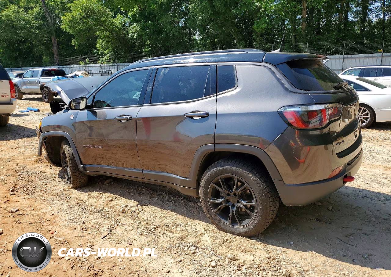 2019 Jeep Compass Trailhawk VIN:3C4NJDDB0KT645226 - 2