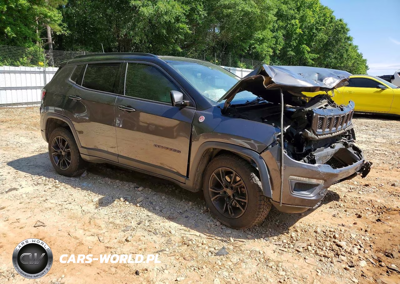 2019 Jeep Compass Trailhawk VIN:3C4NJDDB0KT645226 - 4