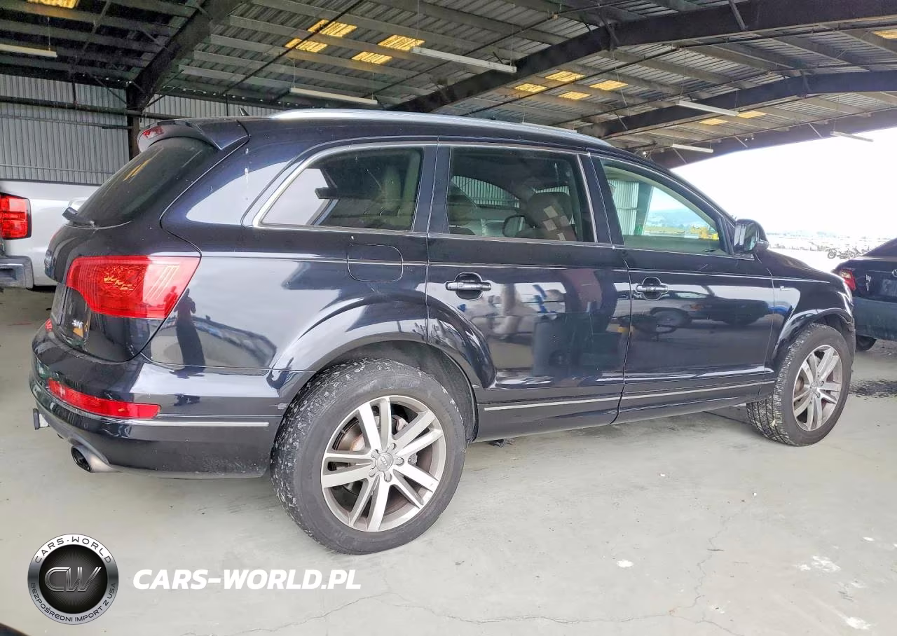 2015 Audi Q7 Premium Plus VIN:WA1LGAFEXFD019670 - 3