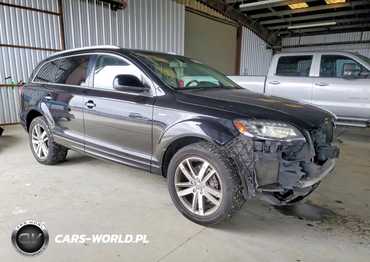 2015 Audi Q7 Premium Plus VIN:WA1LGAFEXFD019670 - 4