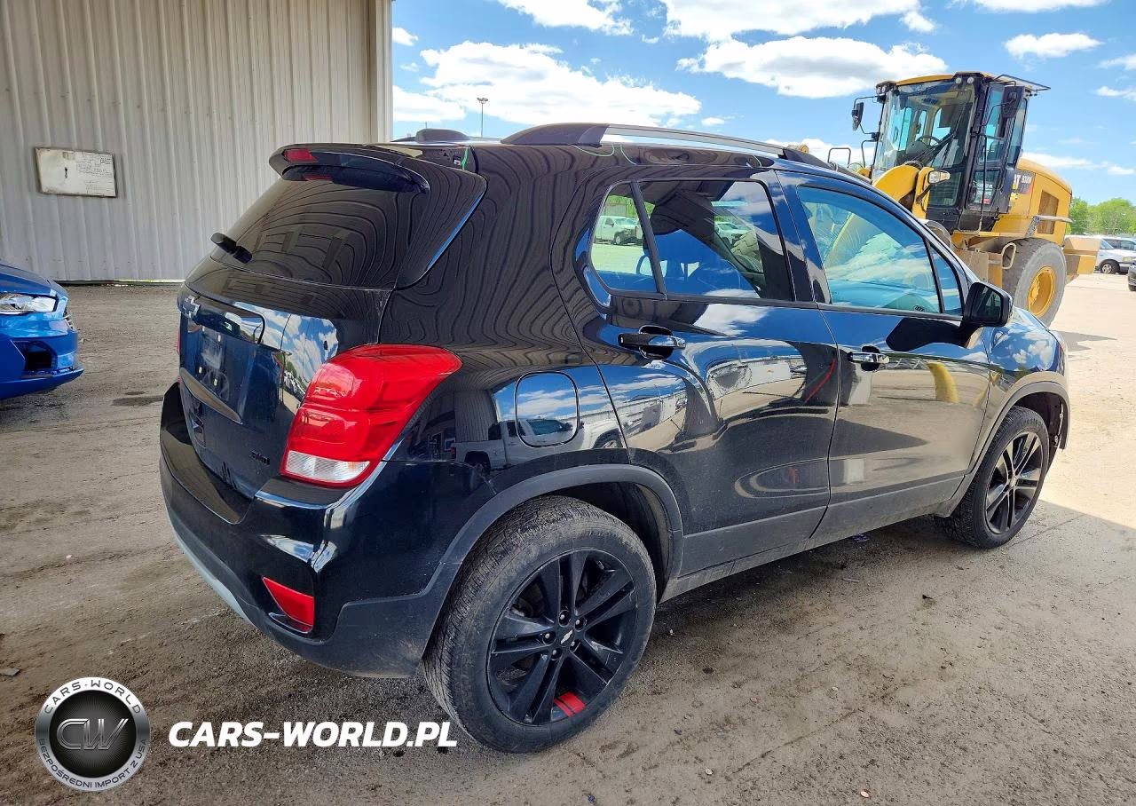 2020 Chevrolet Trax 1Lt VIN:KL7CJPSB0LB335265 - 3