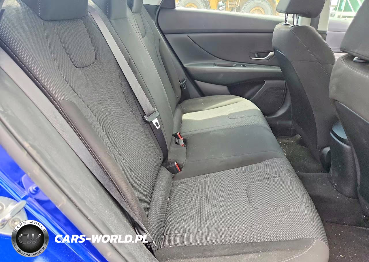 2022 Hyundai Elantra Se VIN:KMHLL4AG9NU217677 - 10