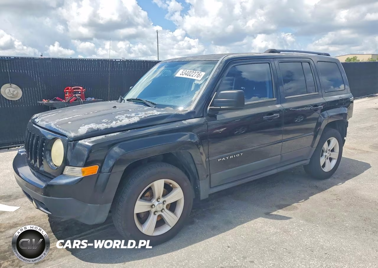 2013 Jeep Patriot Latitude 4Wd