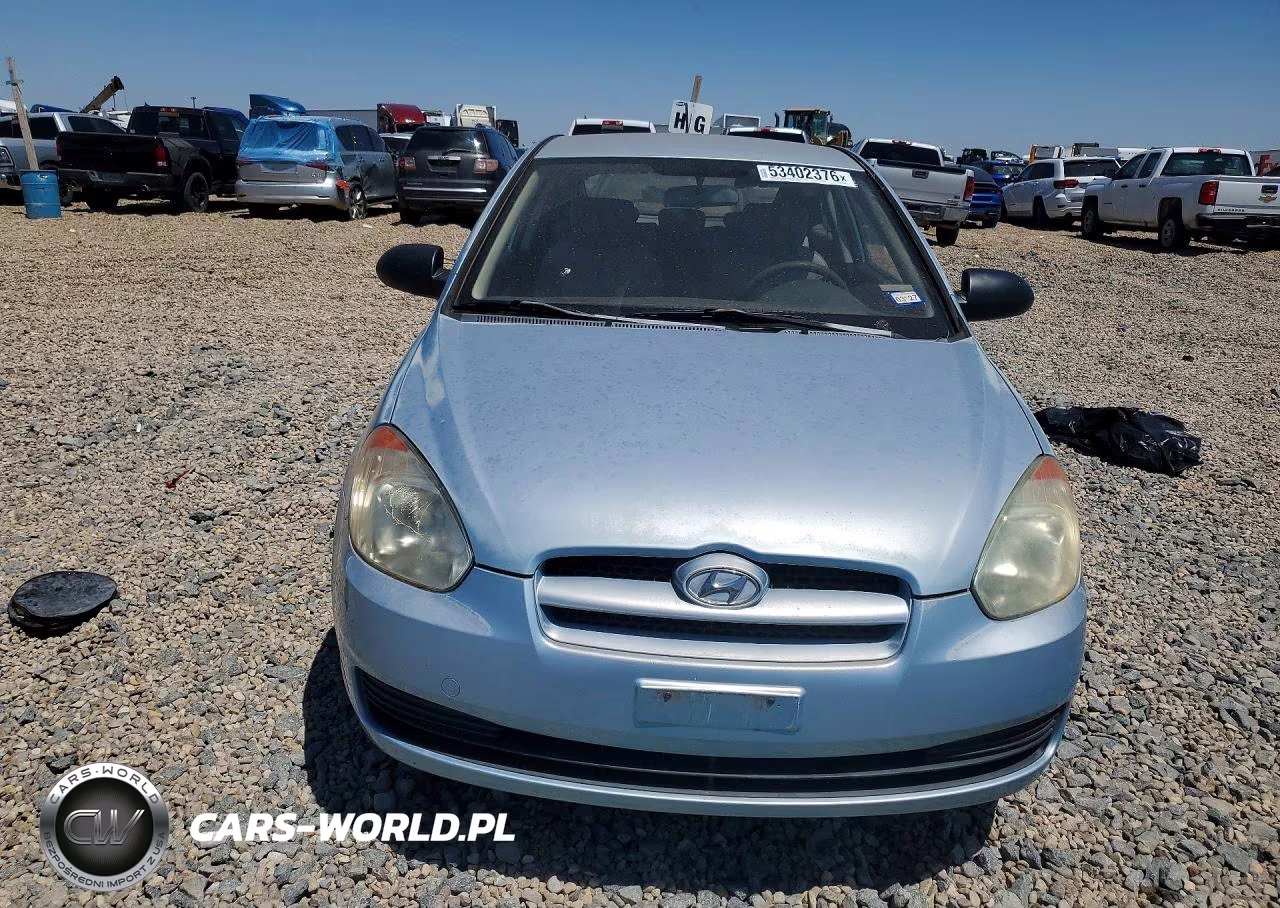 2009 Hyundai Accent Gs VIN:KMHCM36C09U133010 - 5