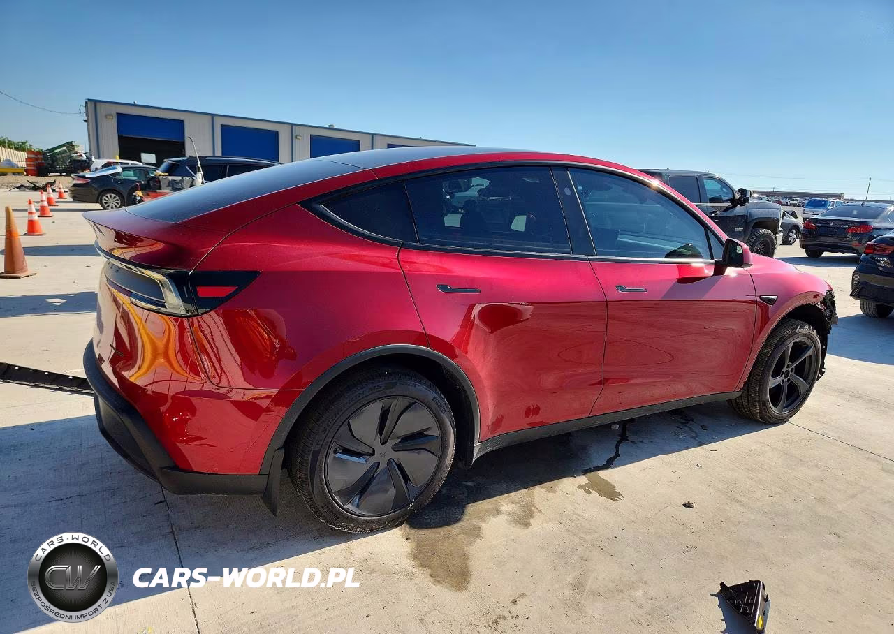 2026 Tesla Model Y VIN:7SAYGDEEXTA632228 - 3