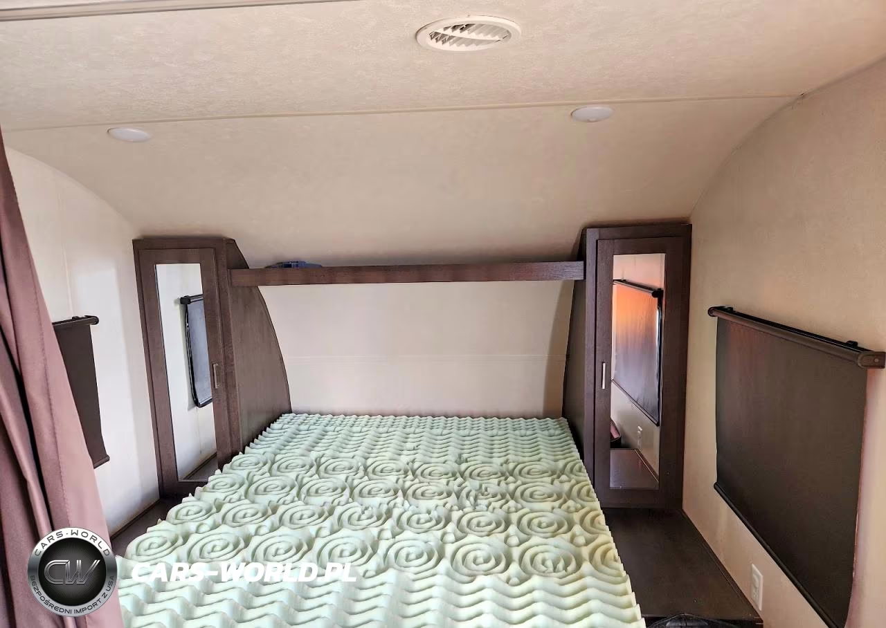 2019 Forest River Wildwood X-Lite Camper VIN:4X4TWDB22K7362725 - 5