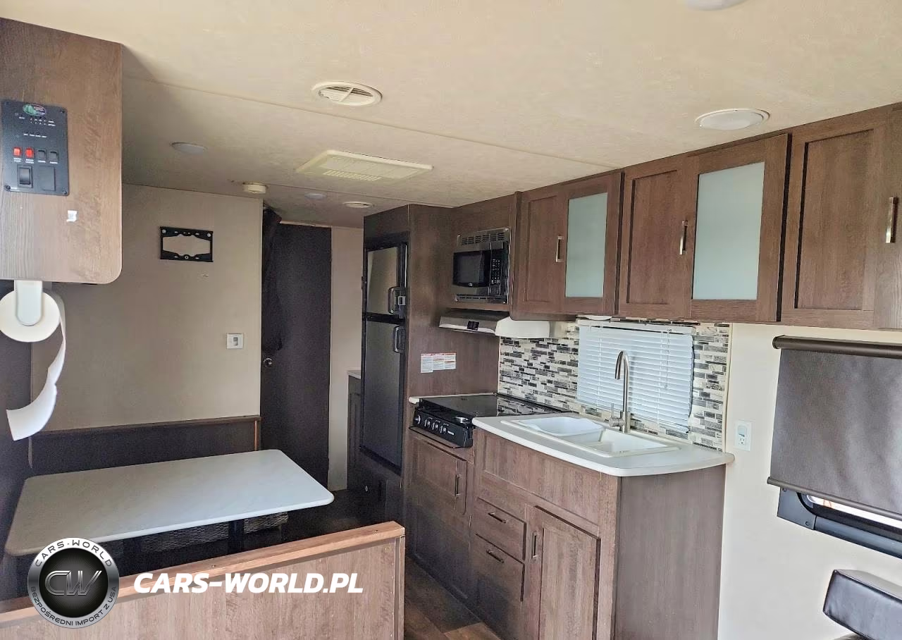 2019 Forest River Wildwood X-Lite Camper VIN:4X4TWDB22K7362725 - 6