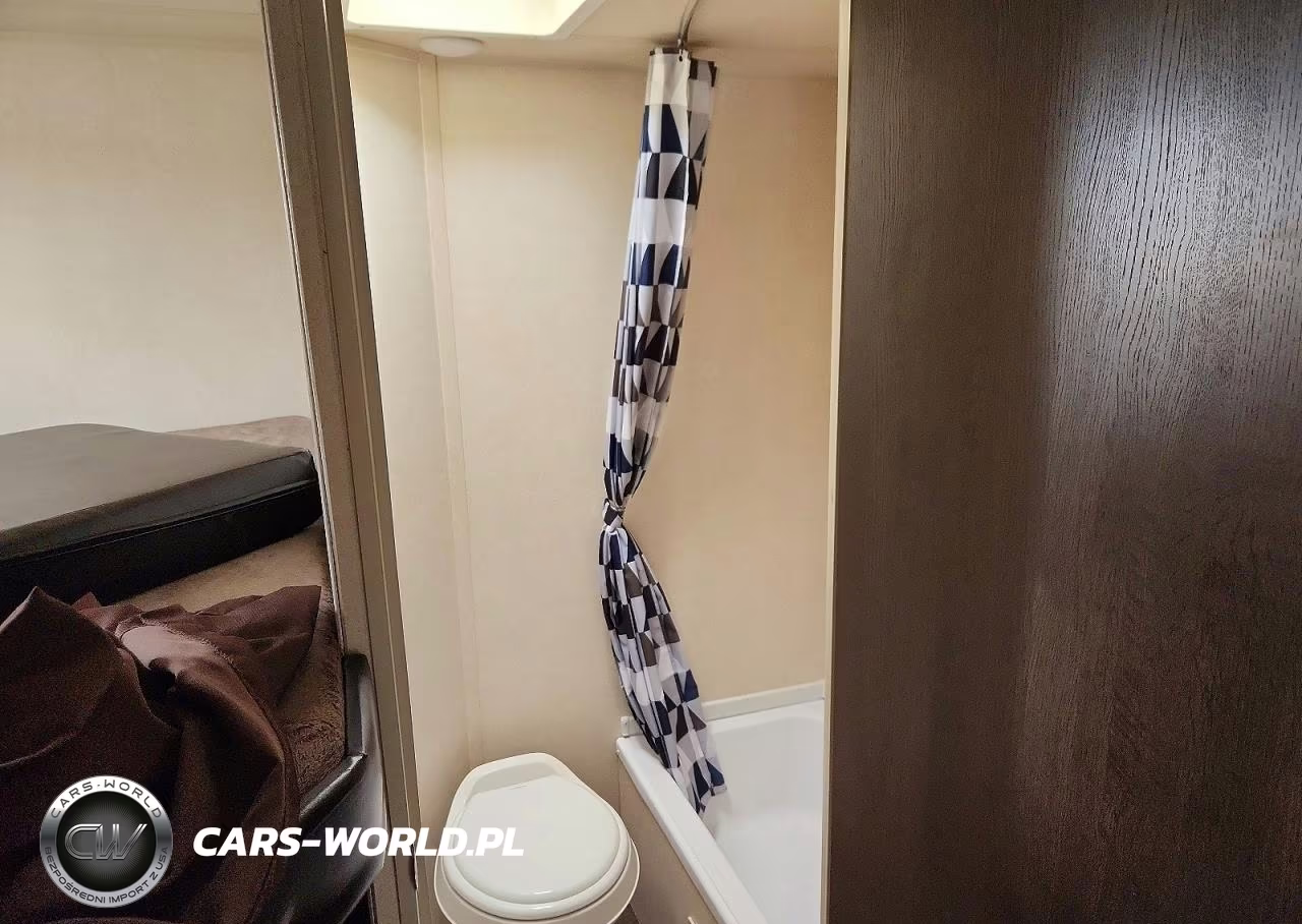 2019 Forest River Wildwood X-Lite Camper VIN:4X4TWDB22K7362725 - 9