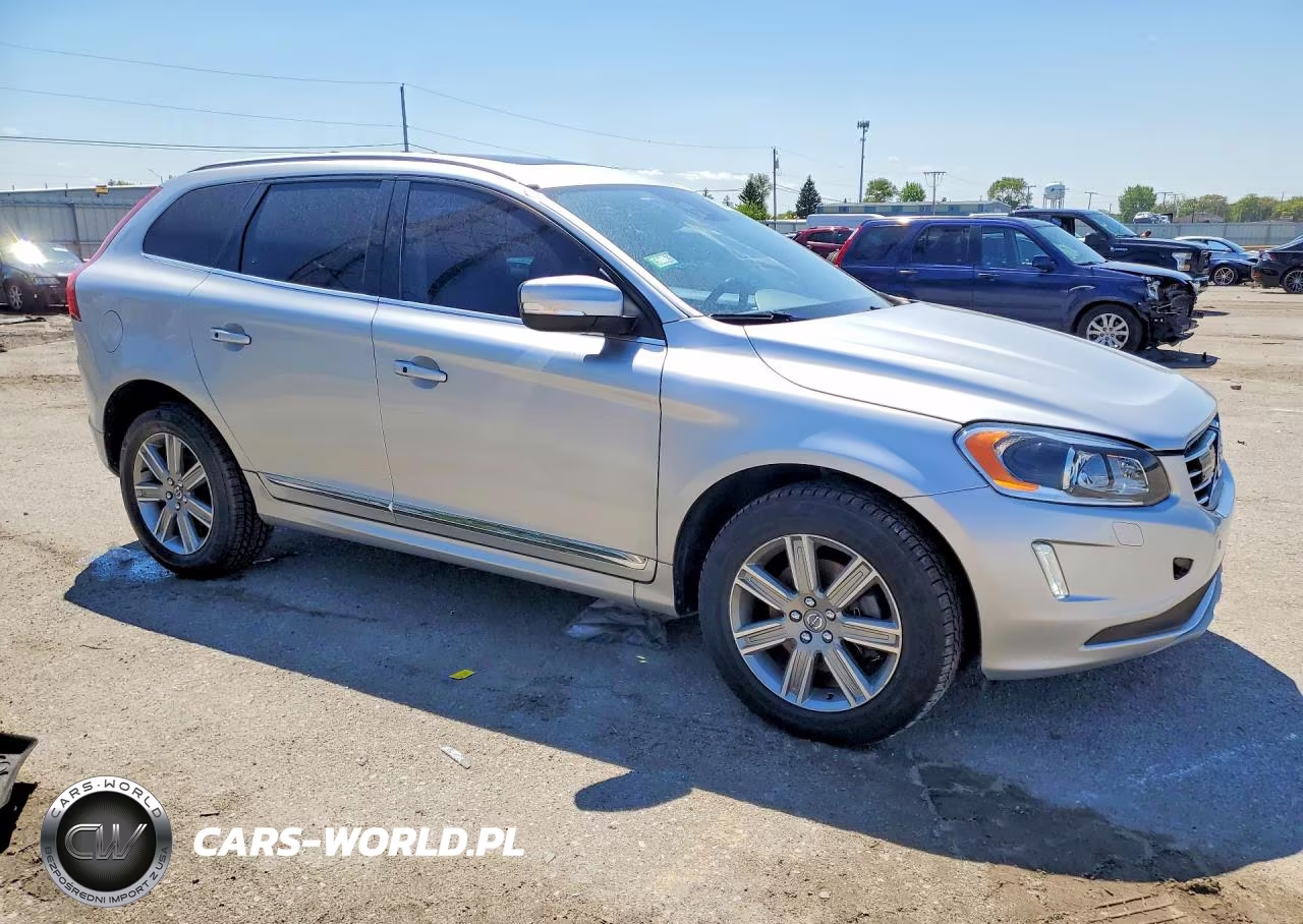 2016 Volvo Xc60 T6 Platinum VIN:YV449MRM3G2879204 - 4