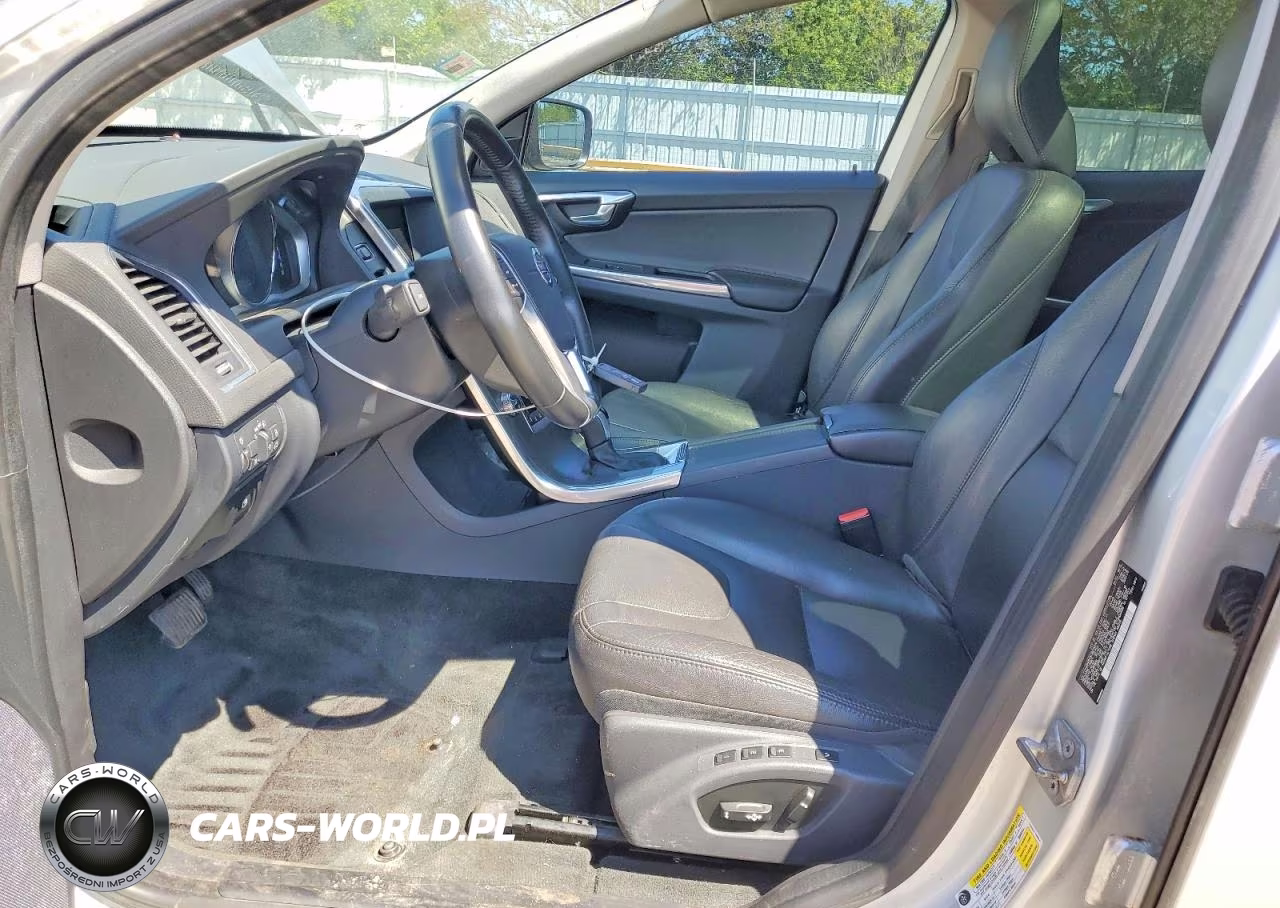 2016 Volvo Xc60 T6 Platinum VIN:YV449MRM3G2879204 - 7