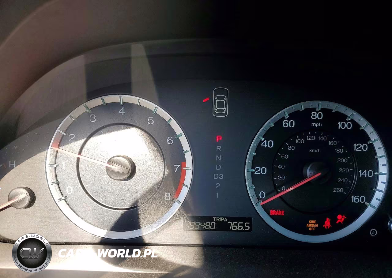 2010 Honda Accord Lx VIN:1HGCP2F30AA144733 - 9
